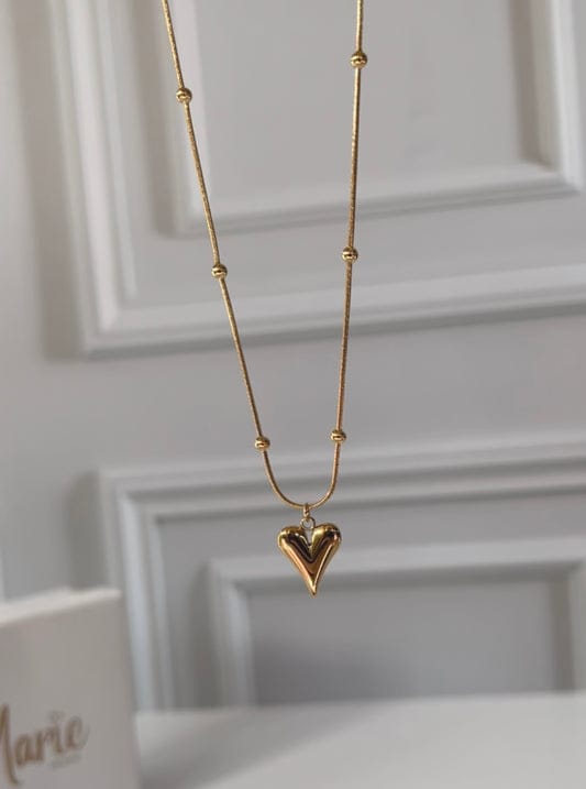Sharp heart pendent