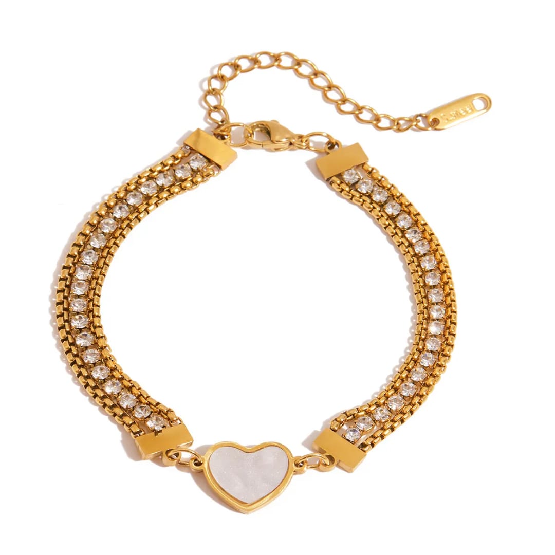 Gold bracelet with heart-shaped